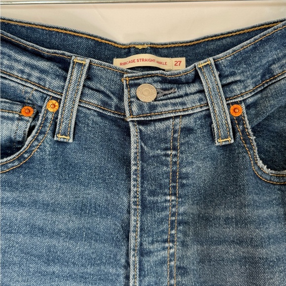 NWOT Levi’s Ribcage Straight Ankle Jeans – Women’s Size 27 (W27 L27) NWOT Jeans - Picture 4 of 10